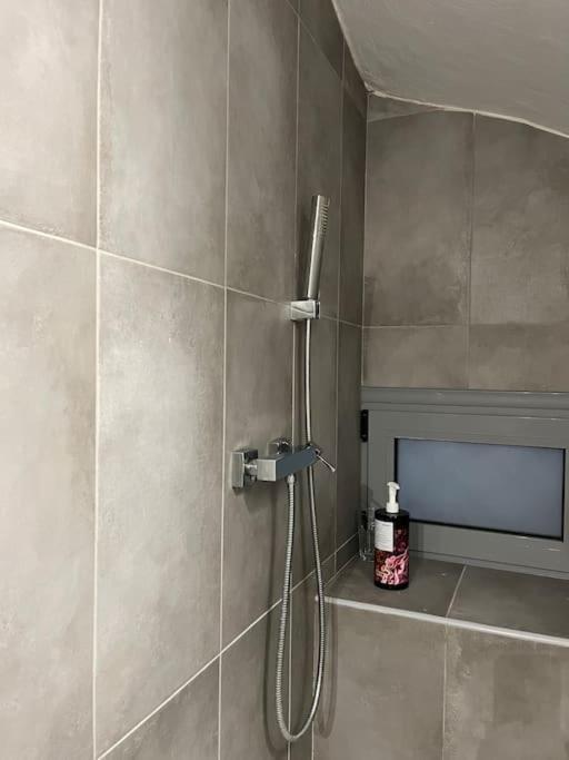 Ksenokratous-Kolonaki Cozy Apartment Атина Екстериор снимка